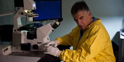 Virus onder Microscoop