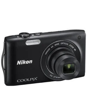 Nikon Coolpix S3300 Compact Digital Camera (16MP, 6x Optical, 2.7 Inch LCD) - Black Afbeelding 1