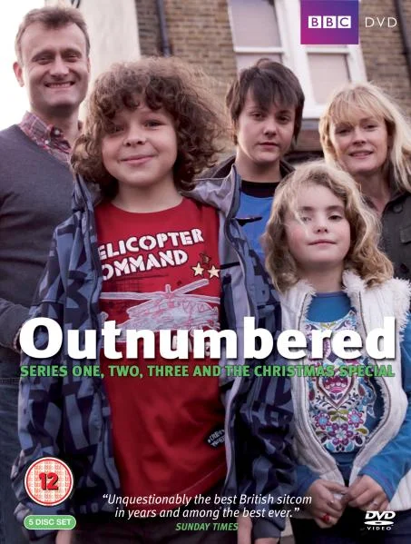 Outnumbered S1 – 3 (Plus Christmas Special Boxset) Afbeelding 1