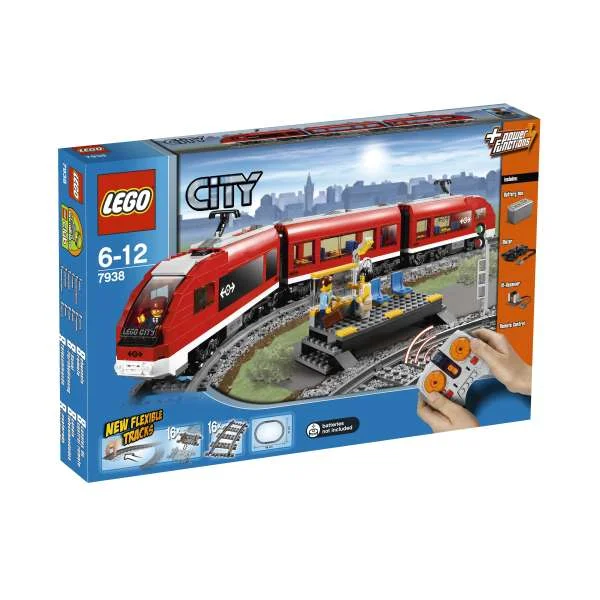 LEGO City: Passenger Train (7938) Afbeelding 1
