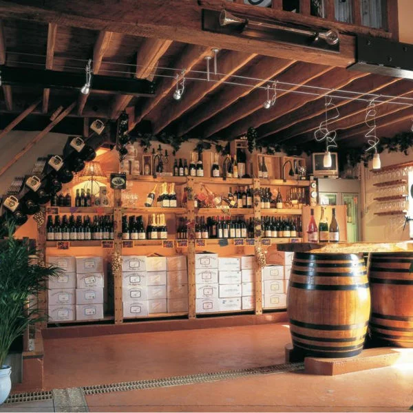 Winery or Brewery Tour and Tasting for Two Afbeelding 1