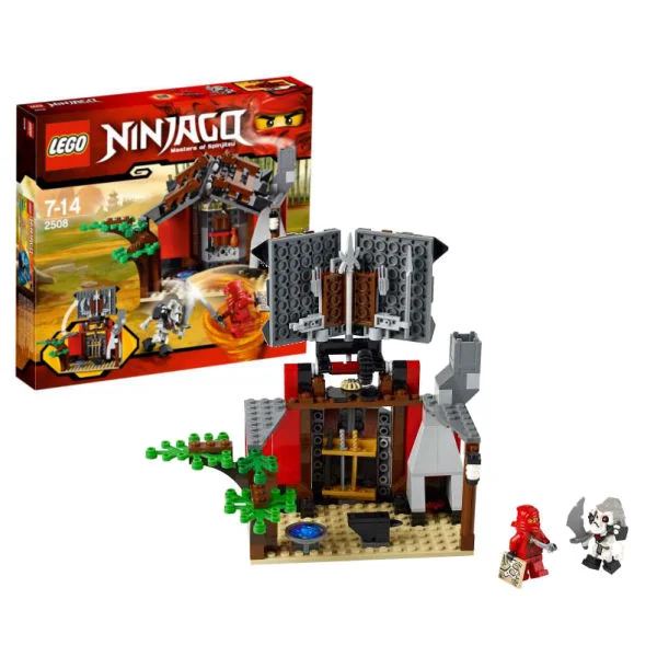 LEGO Ninjago: Blacksmith's Shop (2508) Afbeelding 1