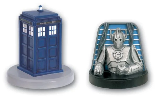 DR Who Classic Shaker Maker (Tardis and Cyberman) Afbeelding 1