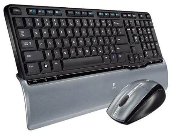 Logitech S520 Cordless Keyboard and Mouse (920-001013) Afbeelding 1