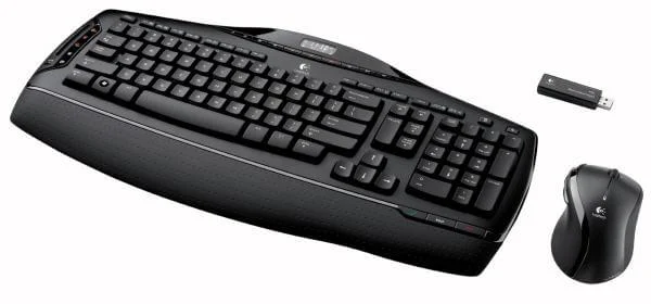 Logitech MX3200 Cordless Laser Keyboard and Mouse (967688-012) Afbeelding 1