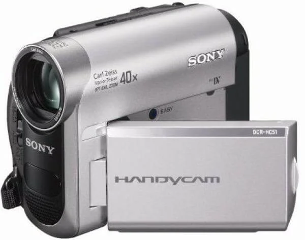 Sony DCR-HC51E Mini DV Camcorder. 800K Pixel. 40x Optical Zoom. 2.5 inch LCD Screen with Touch Panel Afbeelding 1