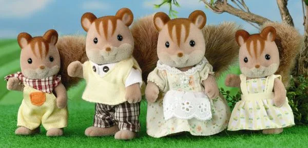 Sylvanian Families: Walnut Squirrel Family Afbeelding 1