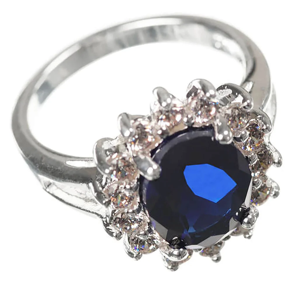 Silver Plated Ring with Blue Sapphire Stone Effect Centre - in the style of Kate Middleton - J Afbeelding 1