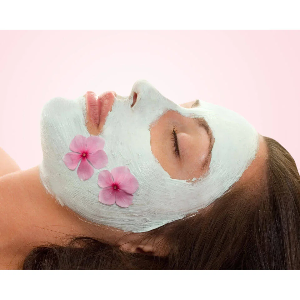Mini Beauty Treatment at a Beauty Group Salon Afbeelding 1