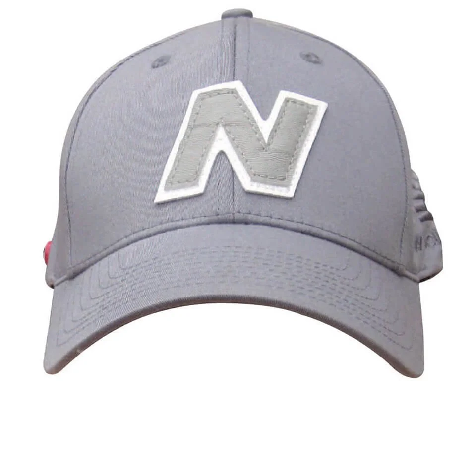New Balance Unisex Yankey 6 Panel Fitted Baseball Cap - Cotton Spandex Light Grey/White Afbeelding 1