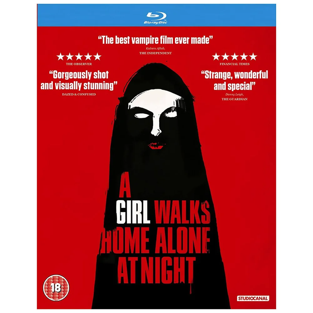 A Girl Walks Home Alone At Night Afbeelding 1