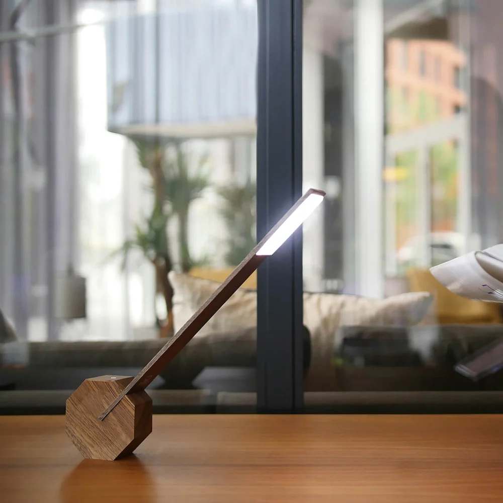 Gingko Octagon One Desk Lamp - Walnut Afbeelding 1
