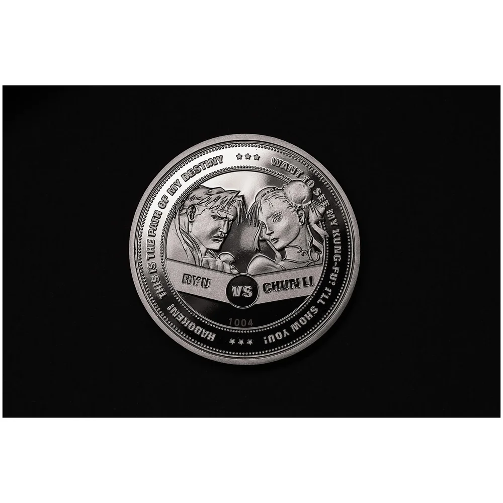 Street Fighter 30th Anniversary 'Versus' limited edition verzamelmunt: zilveren variant Afbeelding 1