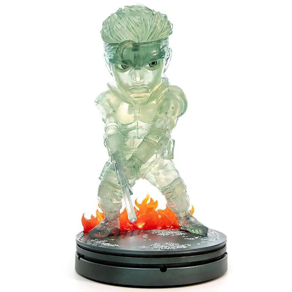 First 4 Figures Metal Gear Solid PVC SD Statue Solid Snake Stealth Camouflage Ver. 20 cm Afbeelding 1
