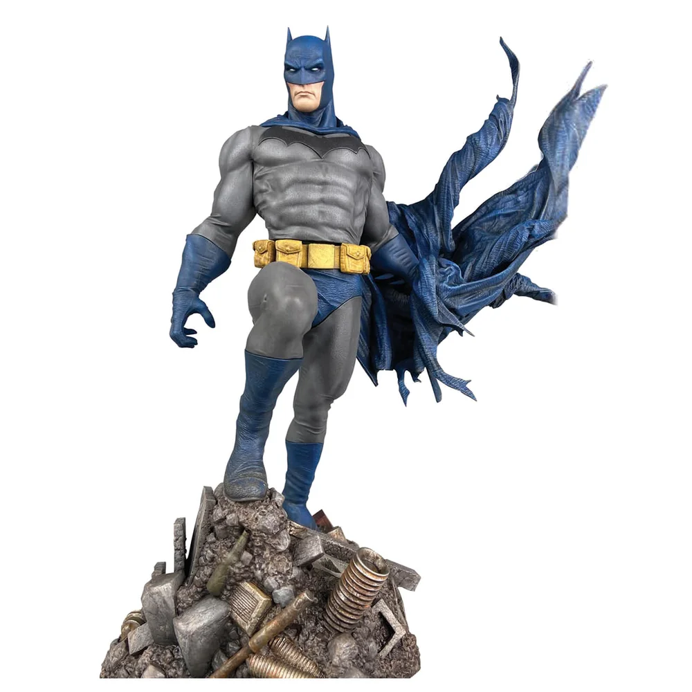 Diamond Select DC Gallery PVC Figuur - Batman Defiant Afbeelding 1