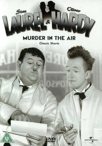 Laurel & Hardy - Murder In The Air Classic Shorts Afbeelding 1