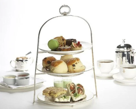 Champagne Afternoon Tea at Harrods for Two Afbeelding 1