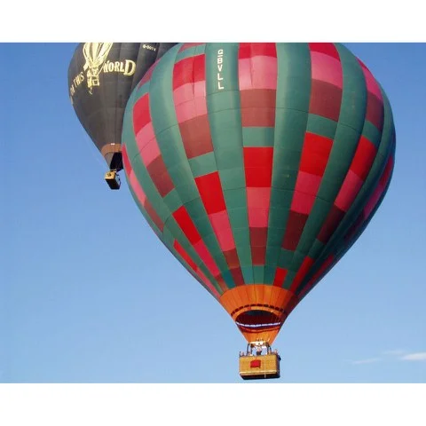 Champagne Hot Air Balloon Flight for Two Afbeelding 1