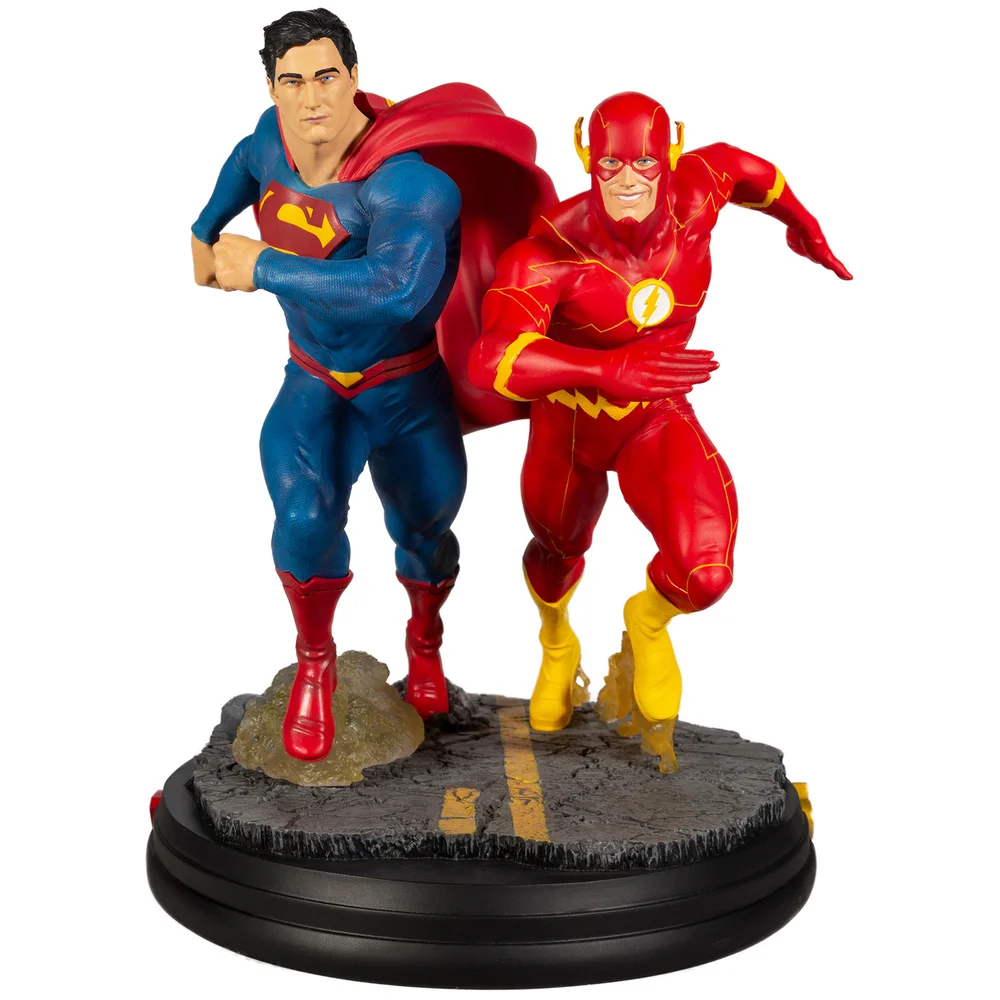 DC Direct DC Gallery Statue - Superman Vs Flash Racing (2nd Edition) Afbeelding 1