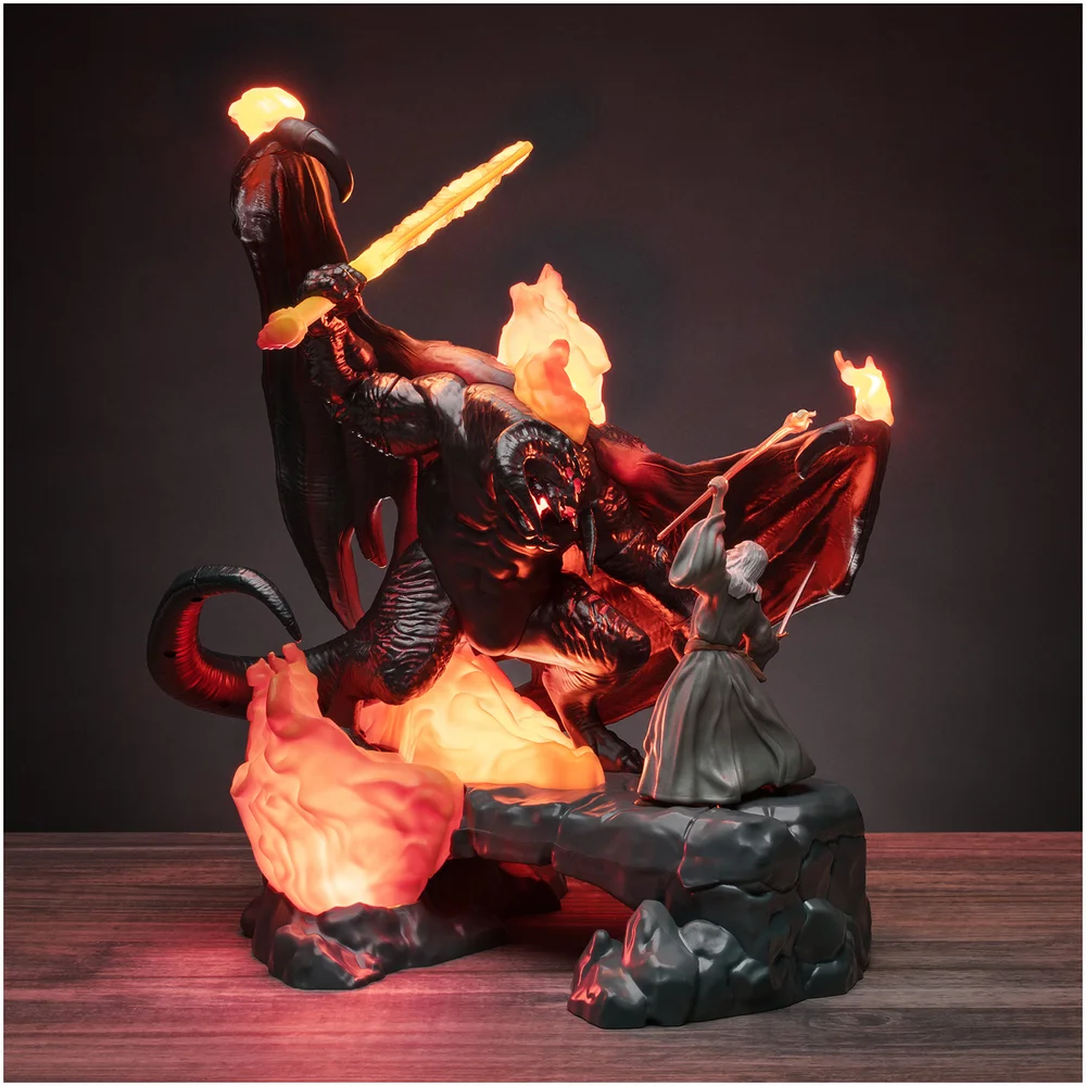 The Lord of the Rings - Balrog vs Gandalf Figurine Light Afbeelding 1