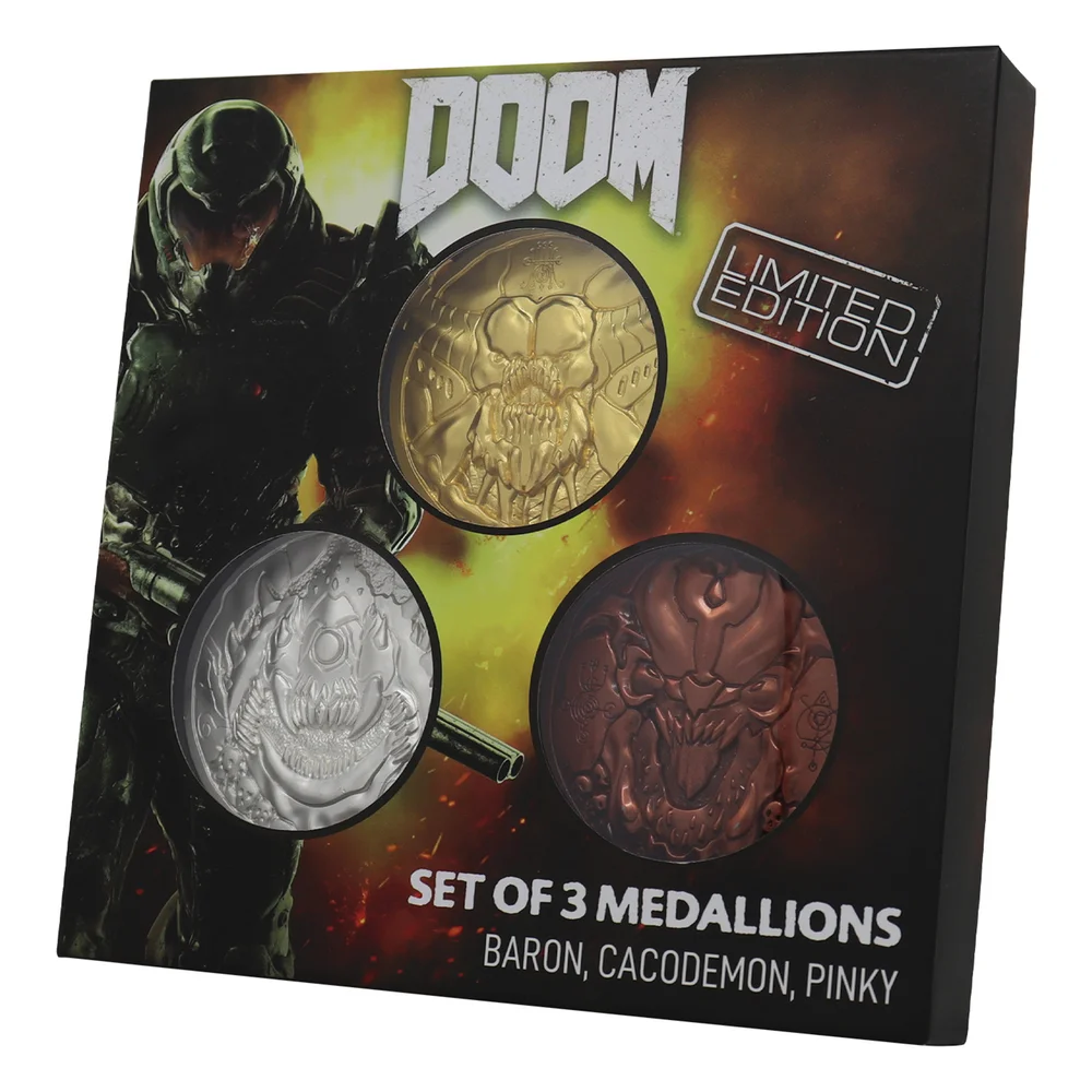 DUST! Doom 5th Anniversary Limited Edition Set of 3 Medallion Collection - Zavvi Exclusive Afbeelding 1