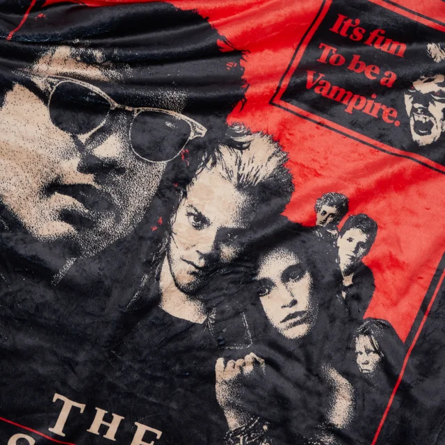 The Lost Boys Fun To Be A Vampire Fleecedeken