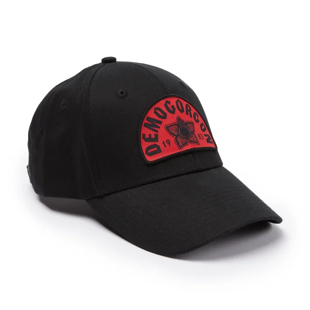 Milliner x Stranger Things Demogorgon Baseball Pet - Zwart