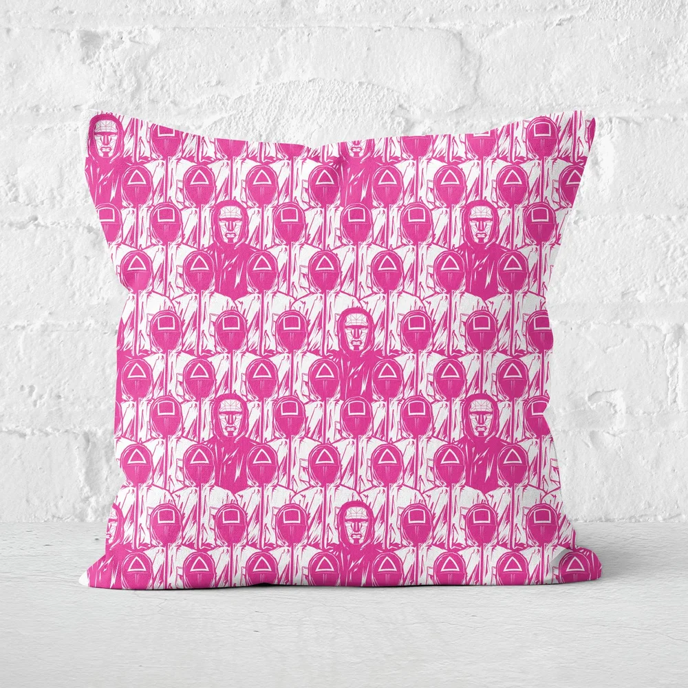 Squid Game Presenting The Games Square Cushion - 40x40cm - Soft Touch Afbeelding 1
