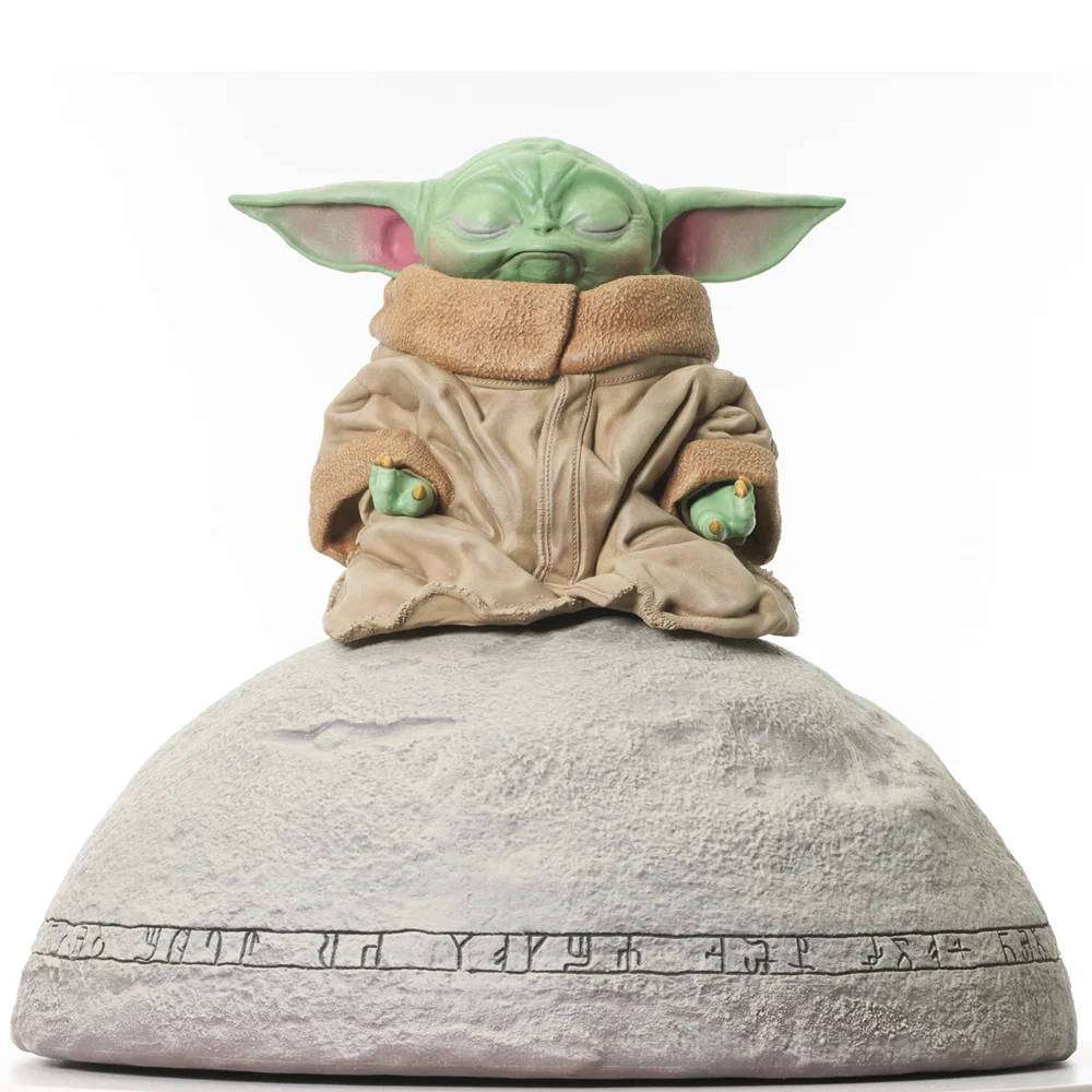 Gentle Giant The Mandalorian Milestones Statue - Seeing Stone Grogu Afbeelding 1
