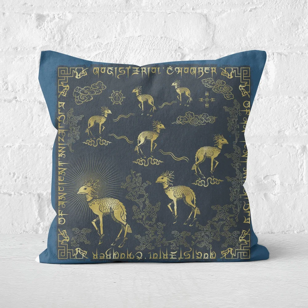 Decorsome x Fantastic Beasts Qilin Kussen - 40x40cm - Soft Touch Afbeelding 1