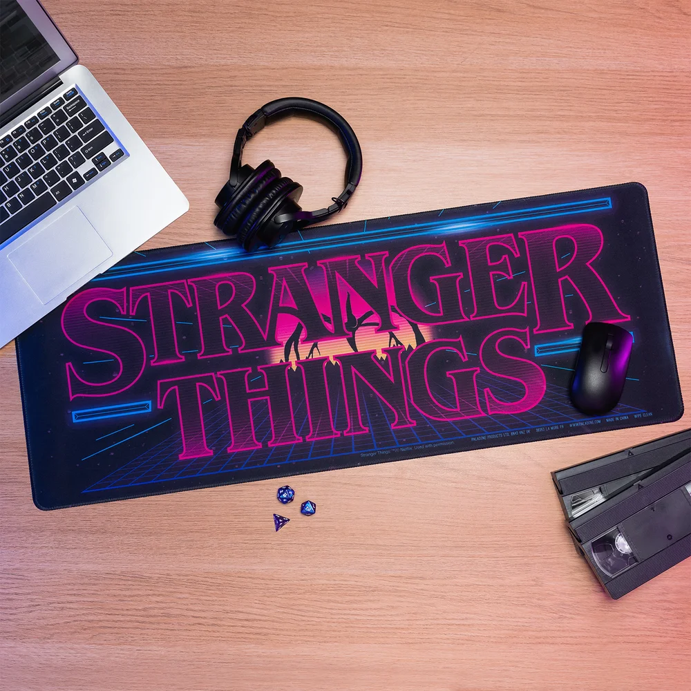 Stranger Things Arcade Logo Desk Mat Afbeelding 1