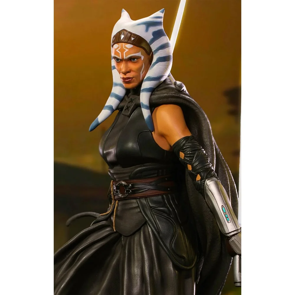Iron Studios Ahsoka Tano Star Wars Legacy Replica 1/4 Collectible Statue (64cm) Afbeelding 1