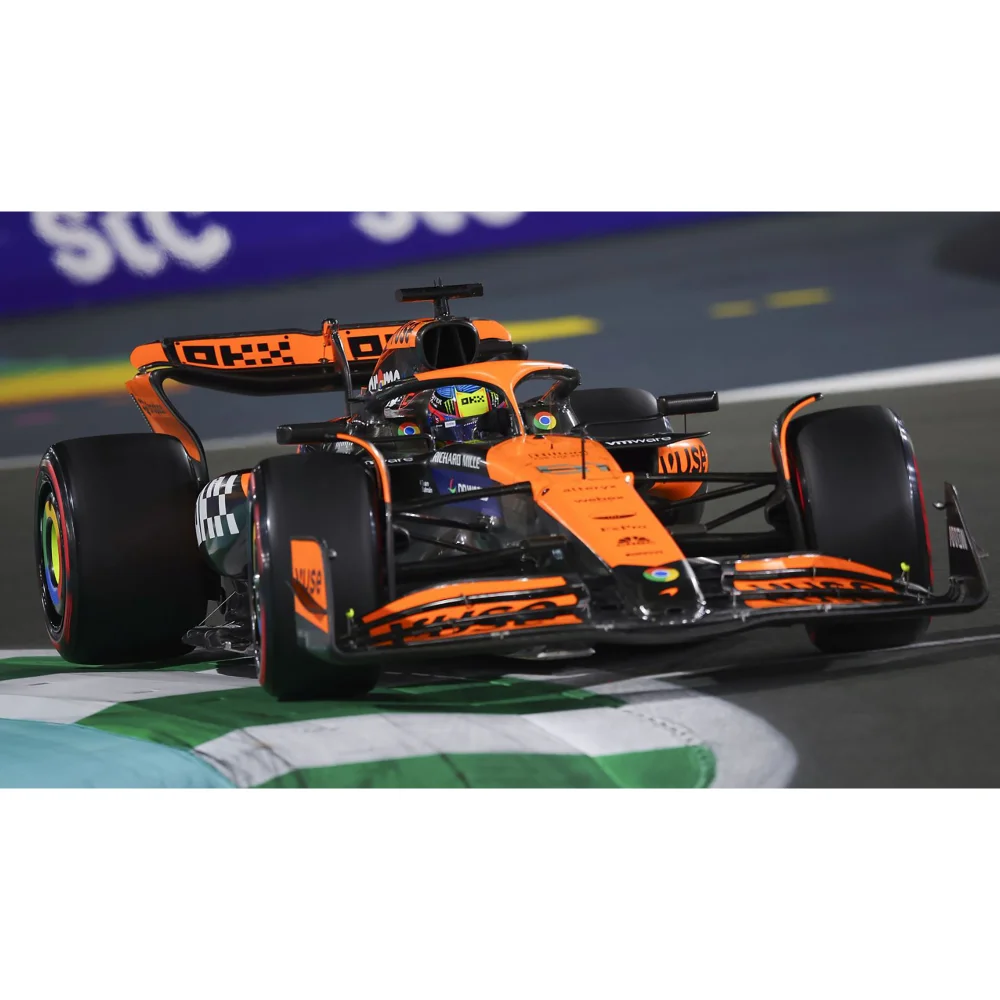 Minichamps 1:18 Mclaren Formula 1 Team MCL38 Oscar Piastri 2024 Afbeelding 1