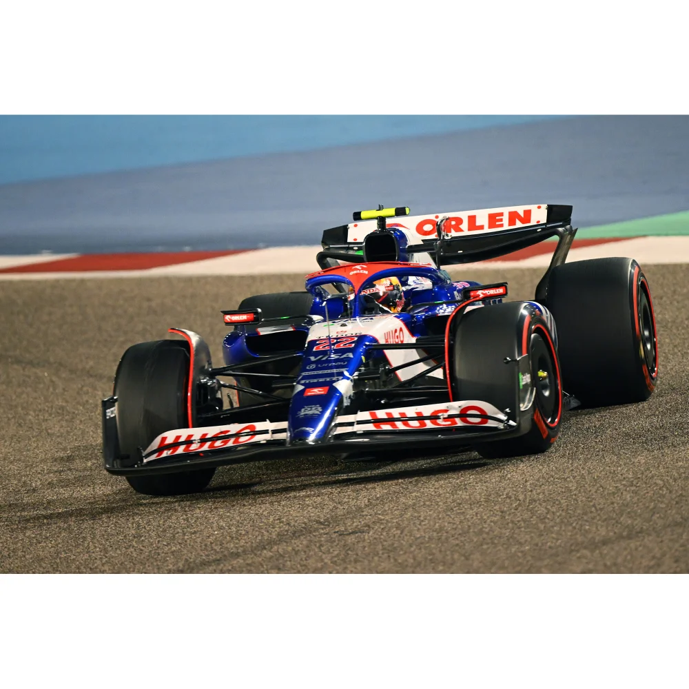 Minichamps 1:18 Visa Cash RB Formula One Team VCARB 01 Yuki Tsunoda 2024 Afbeelding 1