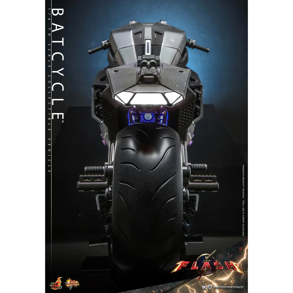 Hot Toys 1:6 Scale DC Comics The Flash Movie Batcycle Statue Afbeelding 1