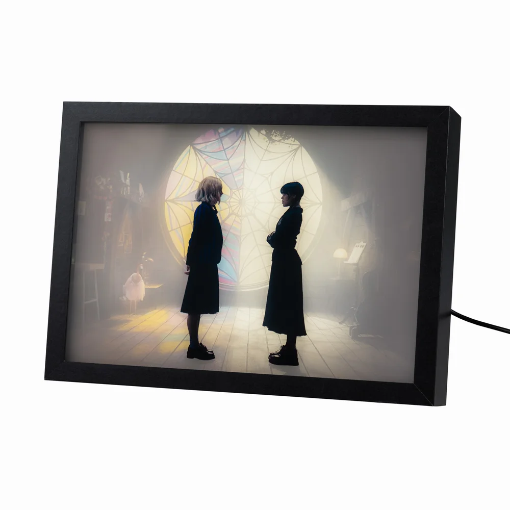 Wednesday LED Framed Print Afbeelding 1