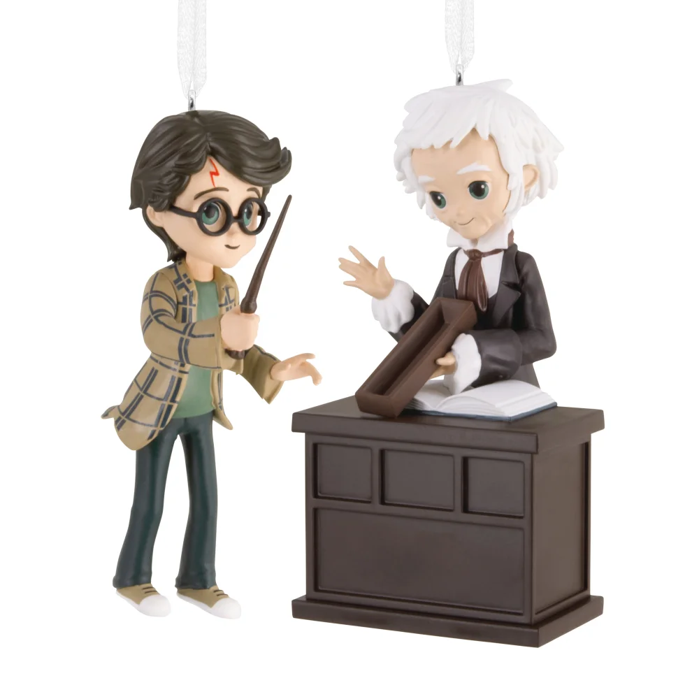 Hallmark Storied Moments Harry Potter Ornaments - Set of 2 - Harry Potter & Ollivander Afbeelding 1