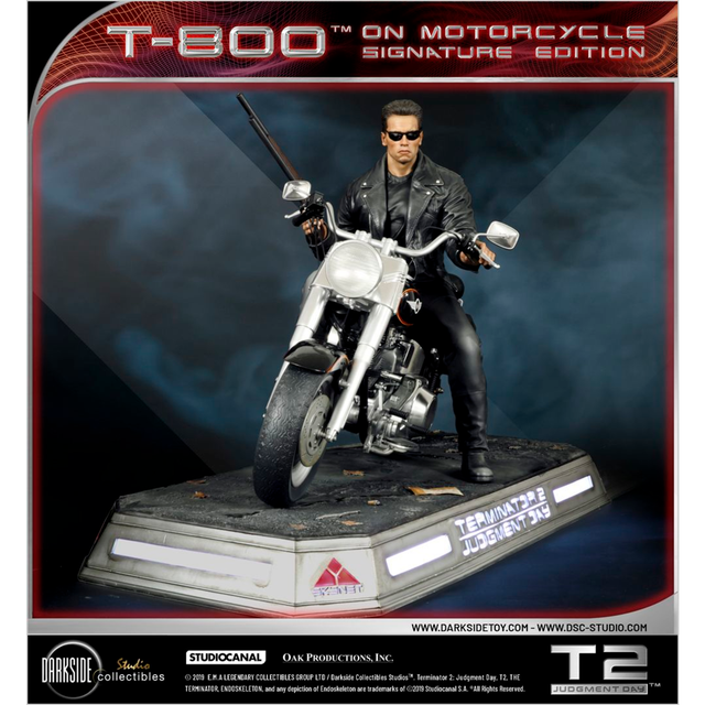 Terminator 2 T-800 On Motorcycle Limited Signature Edition Statue by Darkside Collectibles Studio
