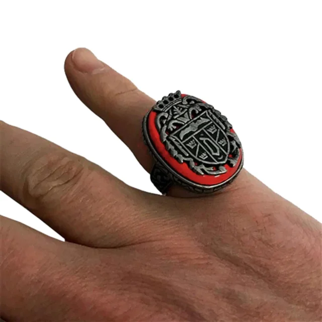 Universal Monsters Prop Replica Dracula Ring Collector Edition - Factory Entertainment