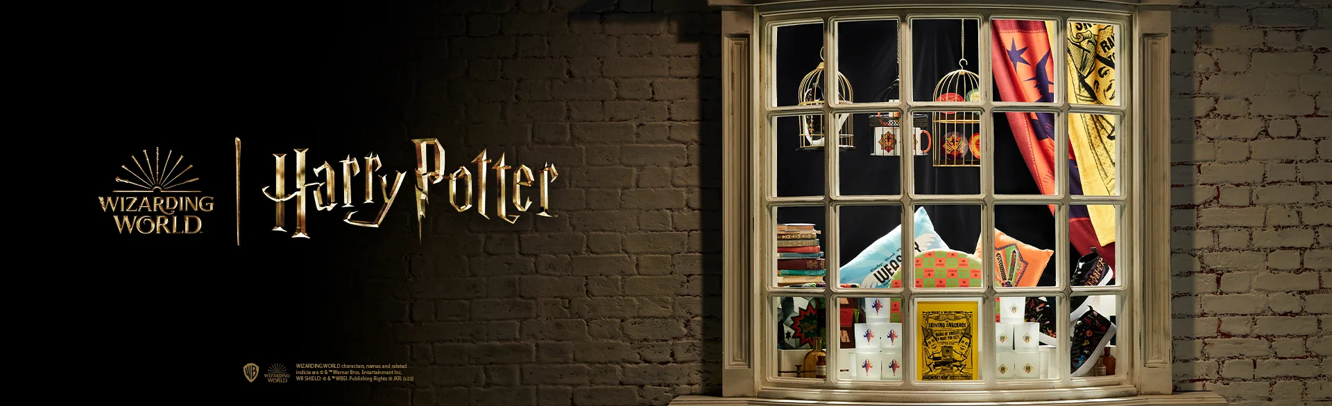 HARRY POTTER JOKE SHOP BANNERS