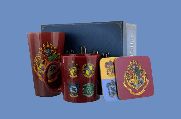 LICENSED GIFT BOXES<BR>€11,99 OR 2 VOOR €18,99