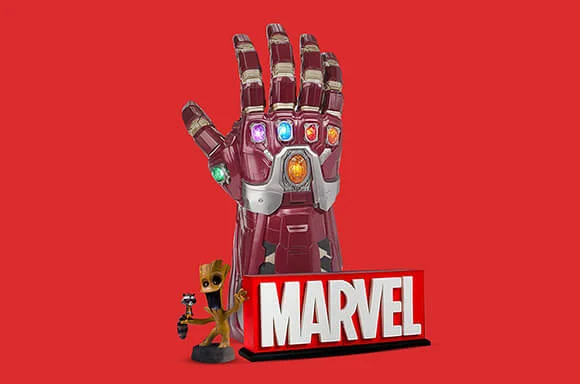 MARVEL MERCHANDISE
